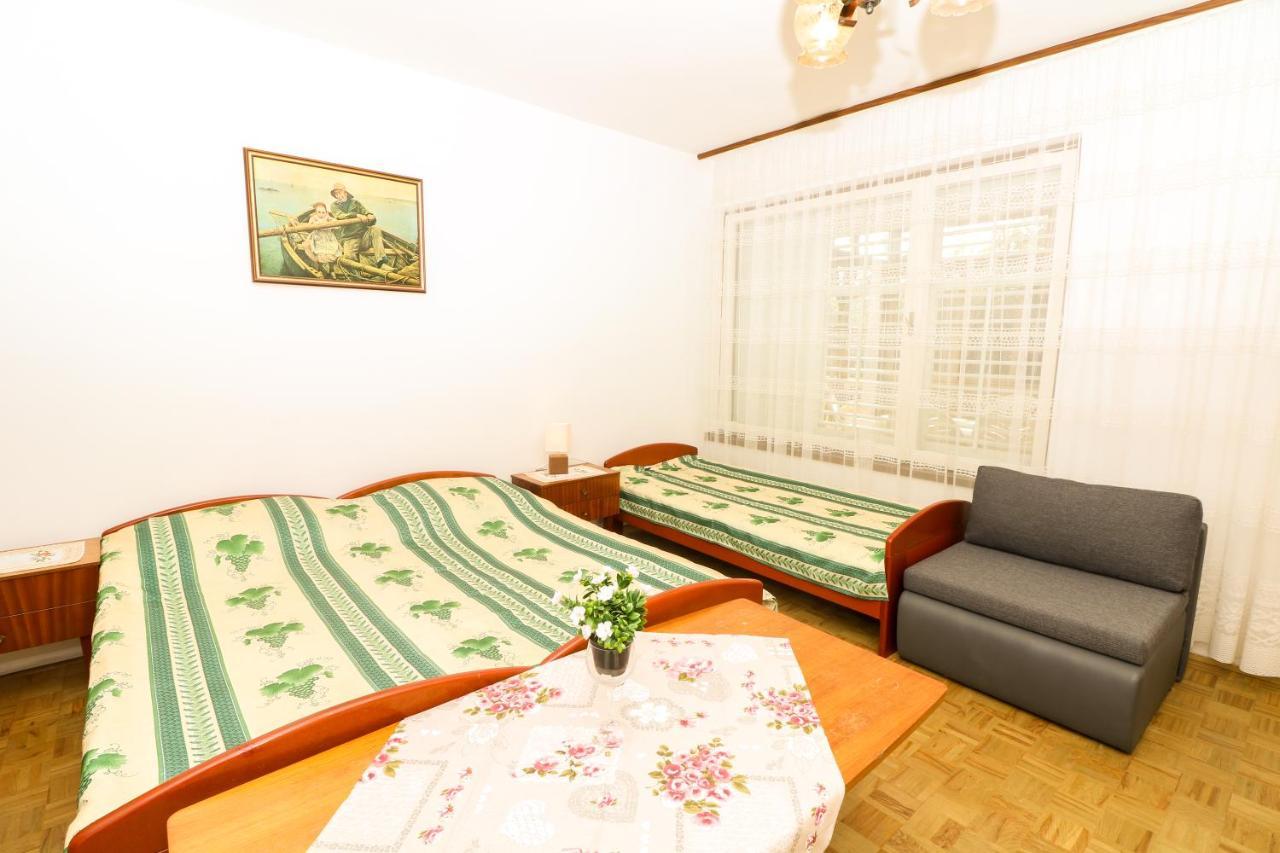 Apartments Magasic With Terrace Baška Екстериор снимка
