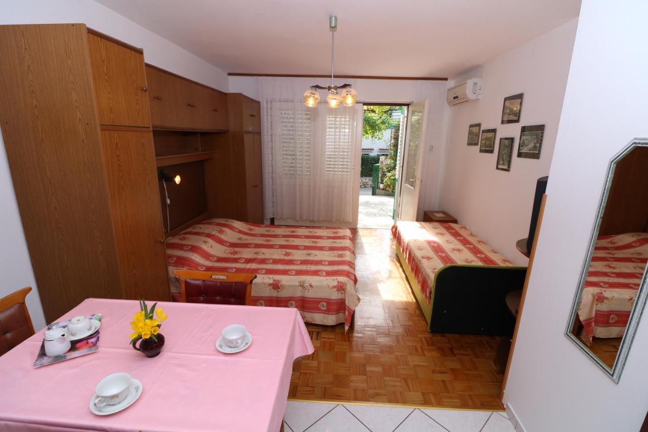 Apartments Magasic With Terrace Baška Екстериор снимка