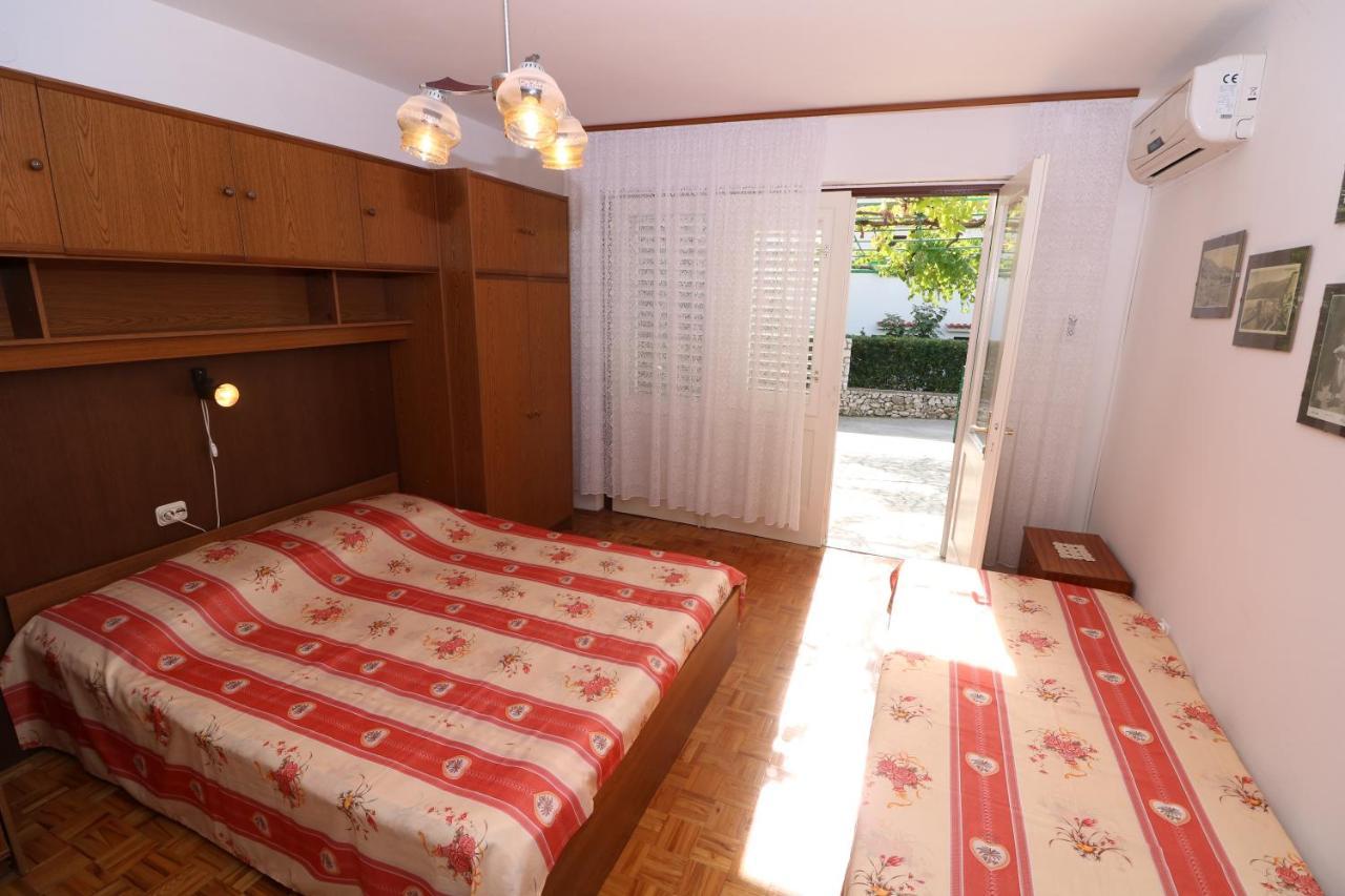 Apartments Magasic With Terrace Baška Екстериор снимка